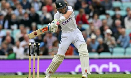 Pope returns to form as England battle Sri Lanka in 3rd Test